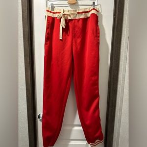 Victorious Sweatpants